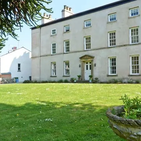 2 Cark House Holker